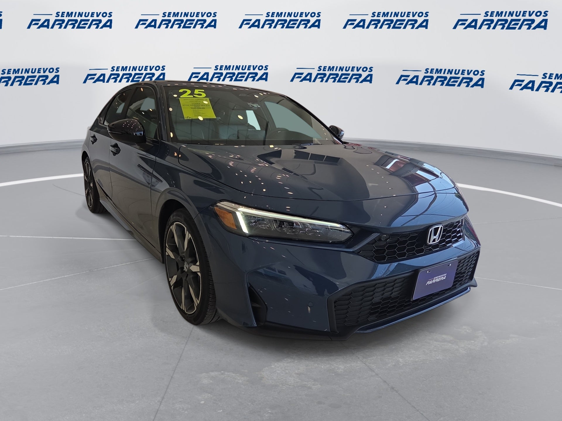 2025 Honda Civic 2.0 Touring Hev At