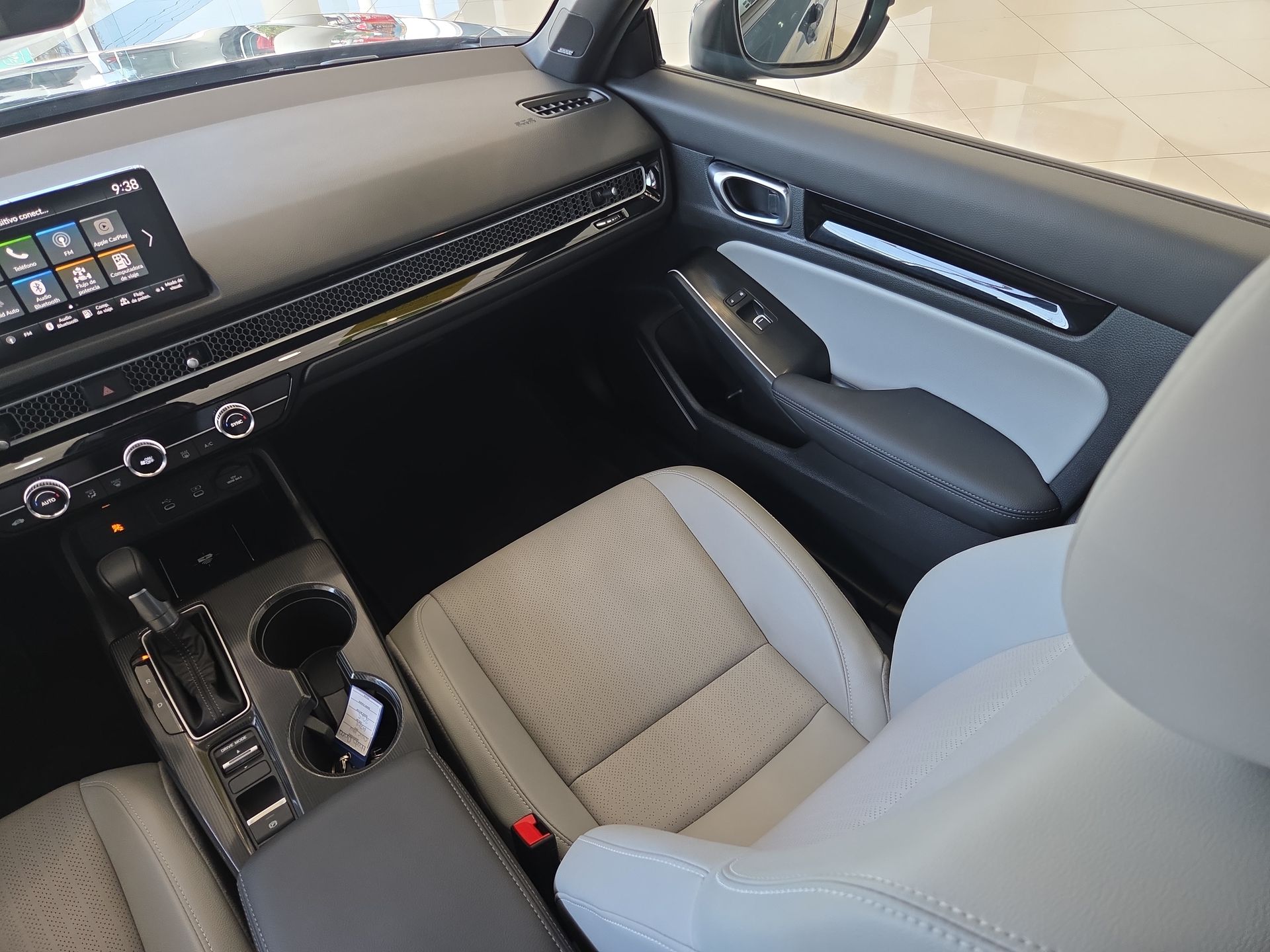 2025 Honda Civic 2.0 Touring Hev At