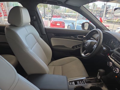 2025 Honda Civic 2.0 Touring Hev At