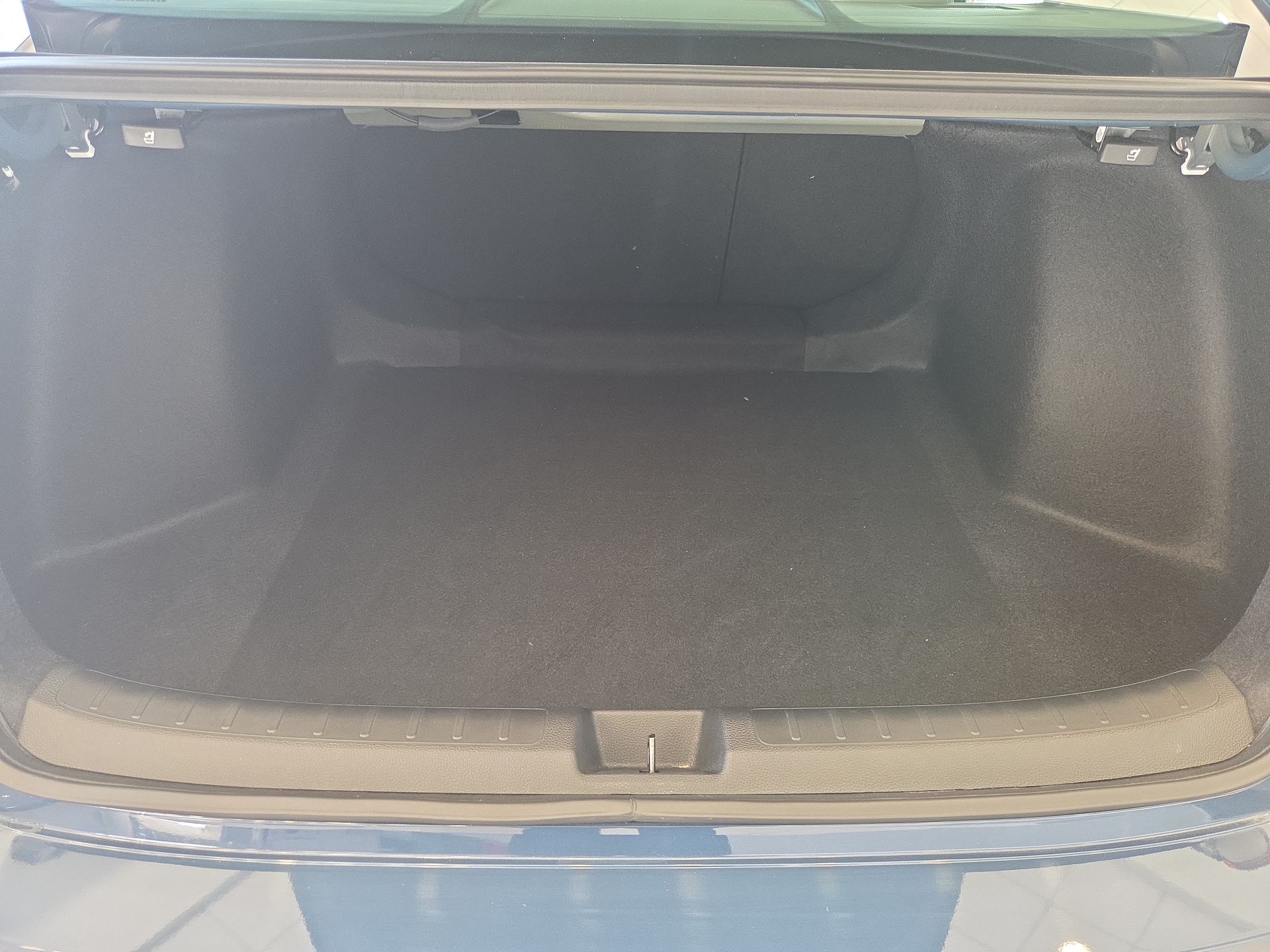 2025 Honda Civic 2.0 Touring Hev At