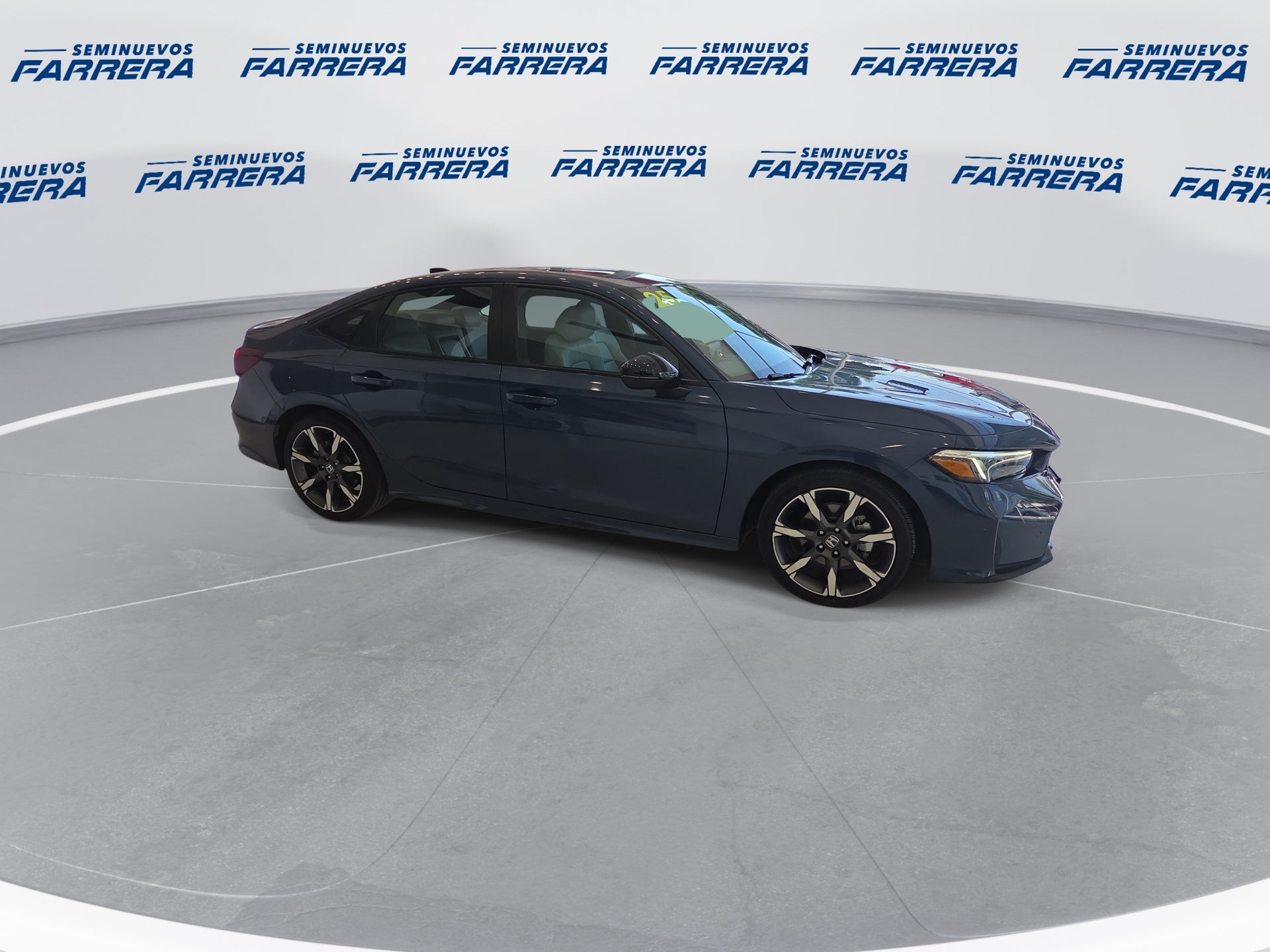 2025 Honda Civic 2.0 Touring Hev At