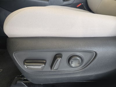 2025 Toyota RAV4 2.5 Xle At