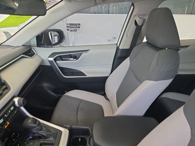 2025 Toyota RAV4 2.5 Xle At