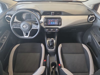 2021 Nissan Versa 1.6 Advance Mt