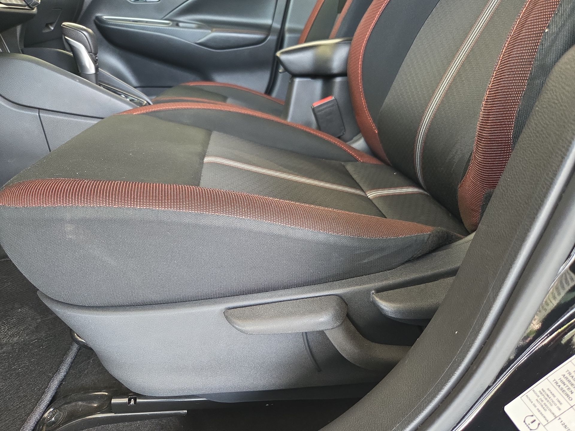 2024 Nissan Versa 1.6 SR At