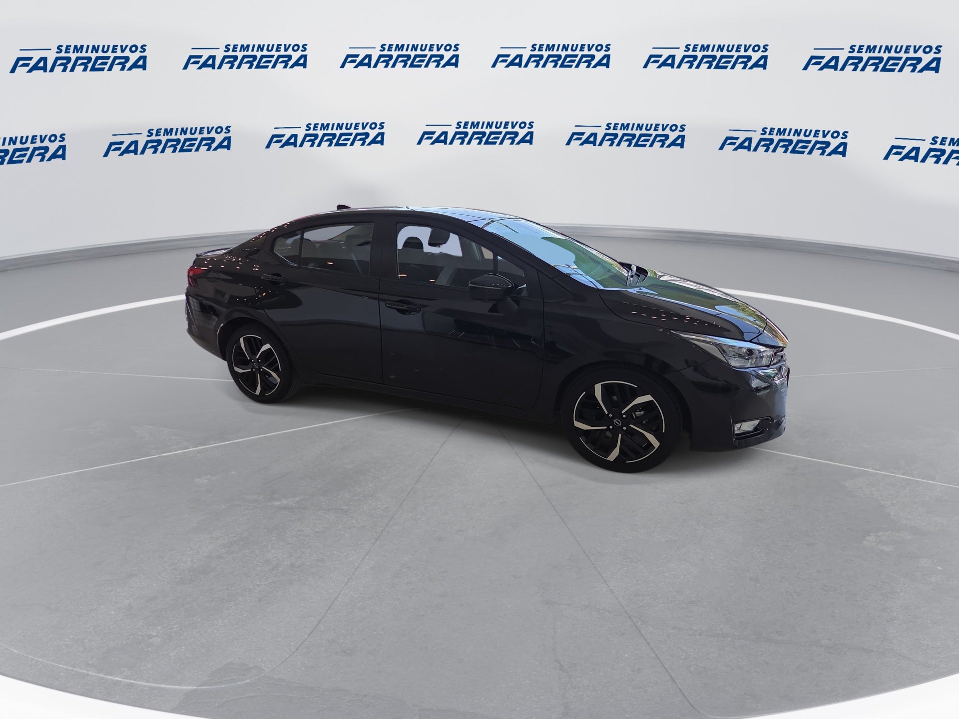 2024 Nissan Versa 1.6 SR At