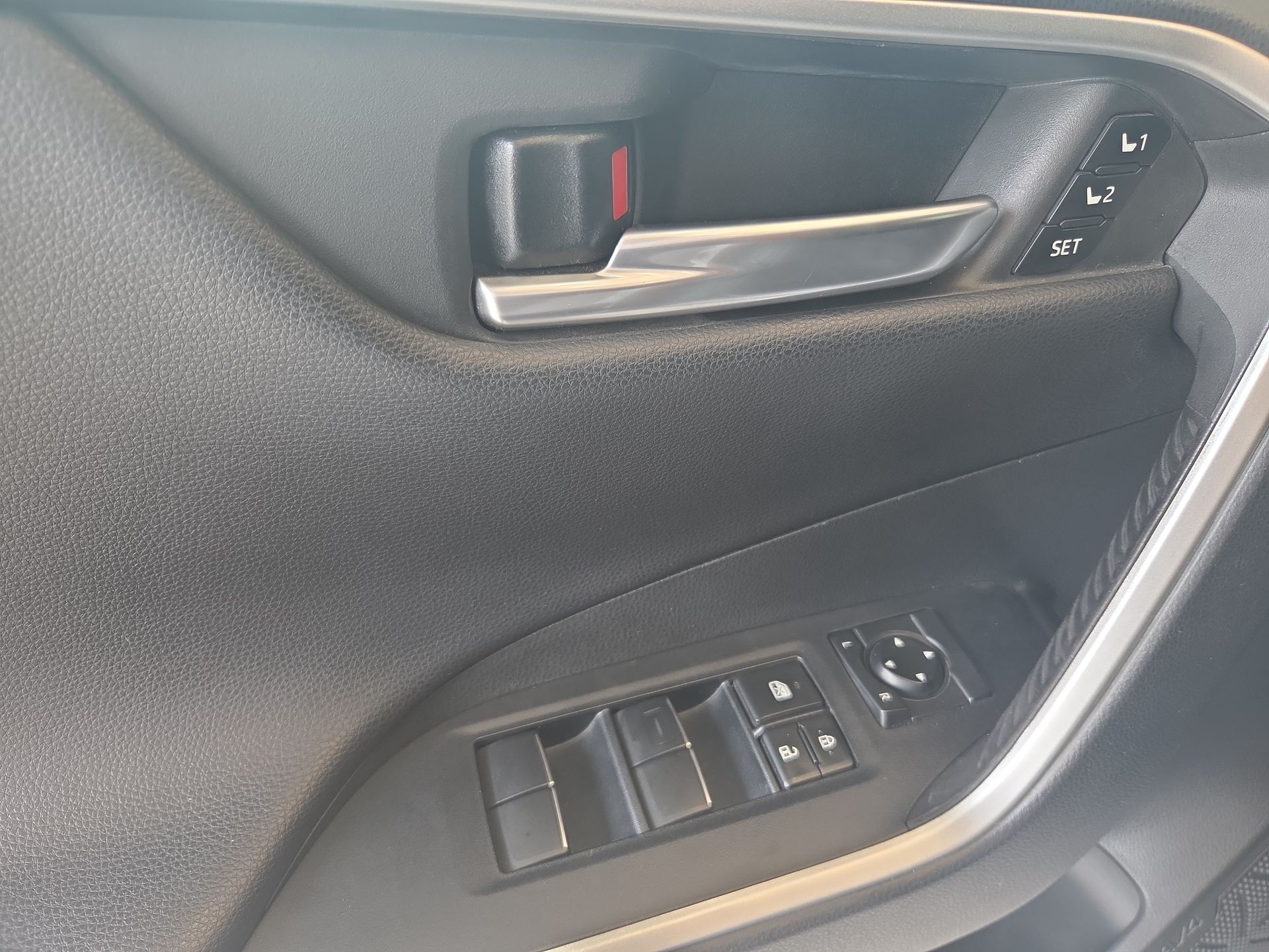 2021 Toyota RAV4 2.5 Limited Hybrid At