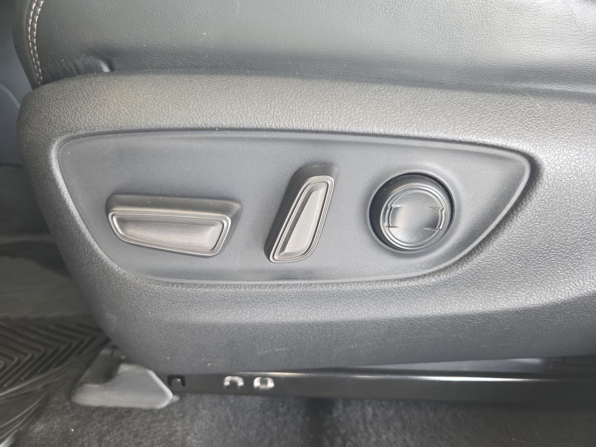 2021 Toyota RAV4 2.5 Limited Hybrid At