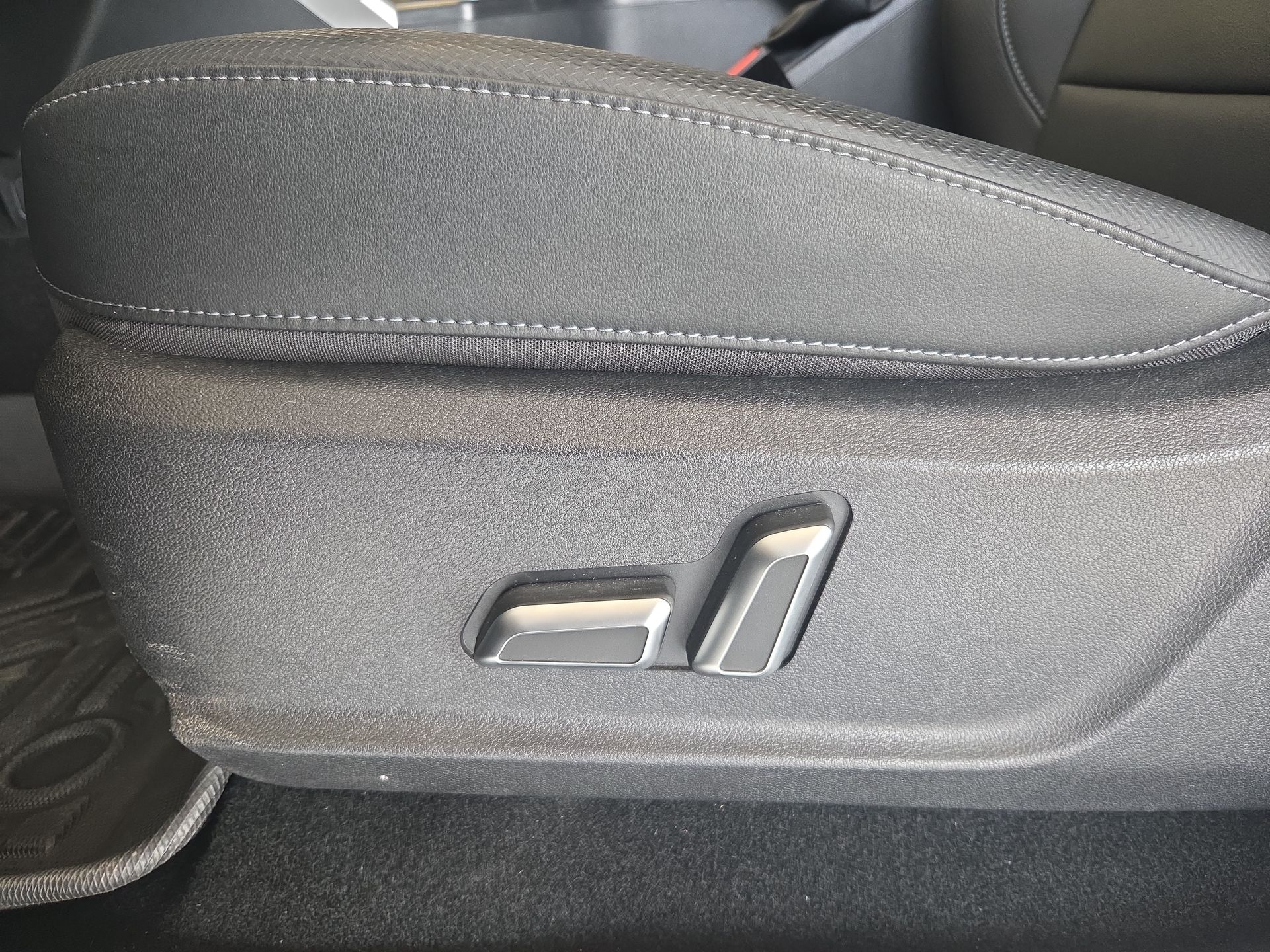 2026 GWM Poer 2.0 Luxury At