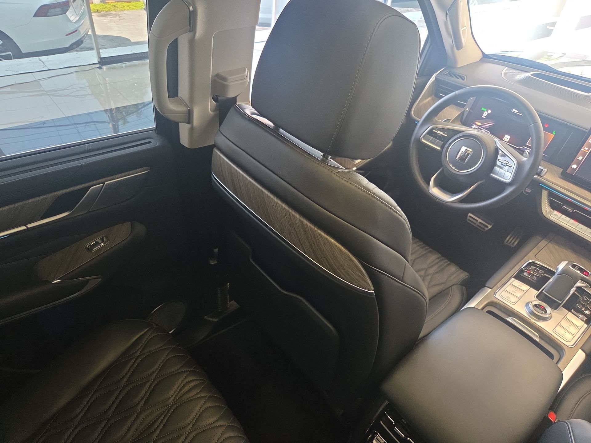 2025 GWM Tank 500 3.0 V6 At