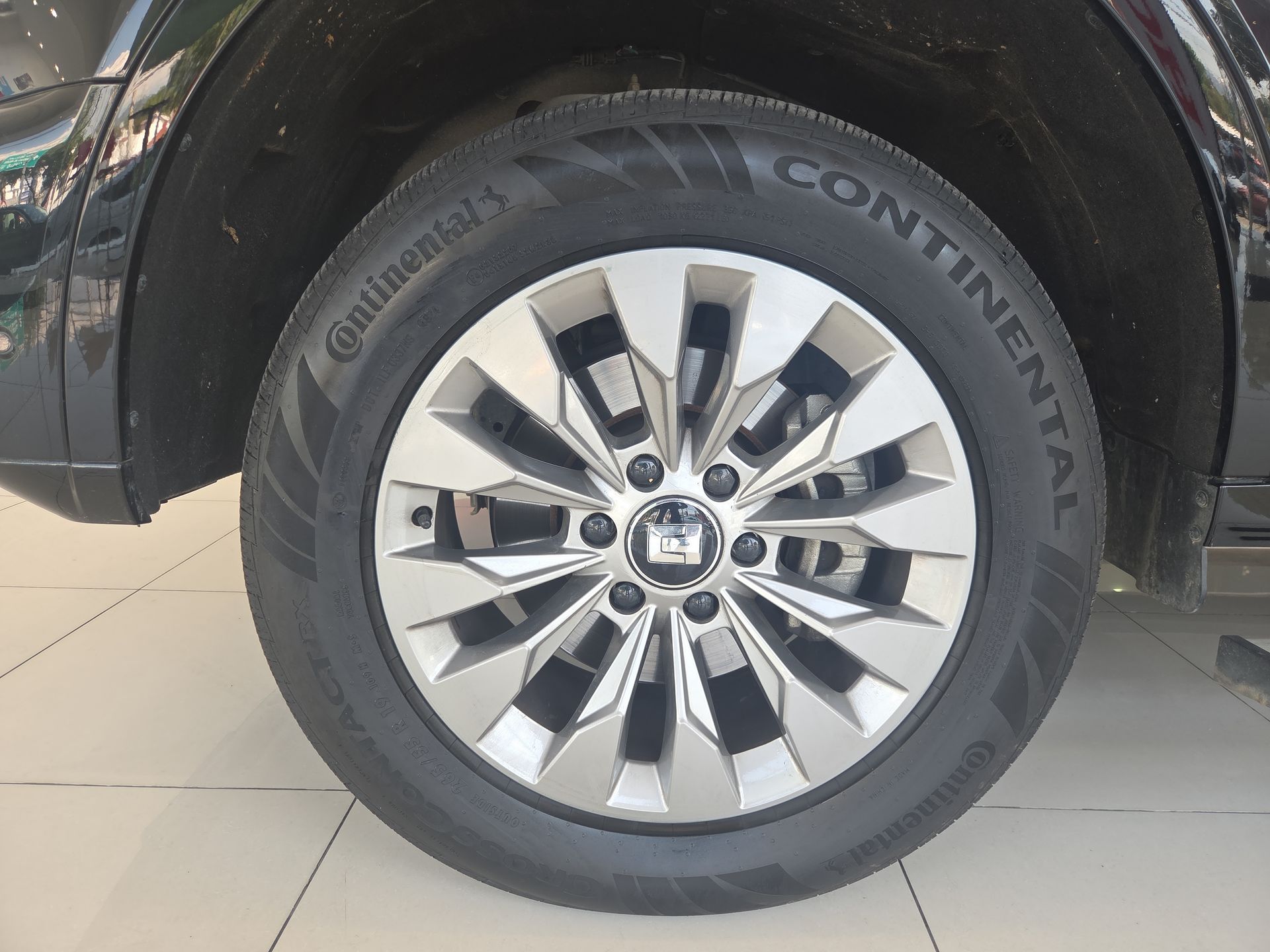 2025 GWM Tank 500 3.0 V6 At