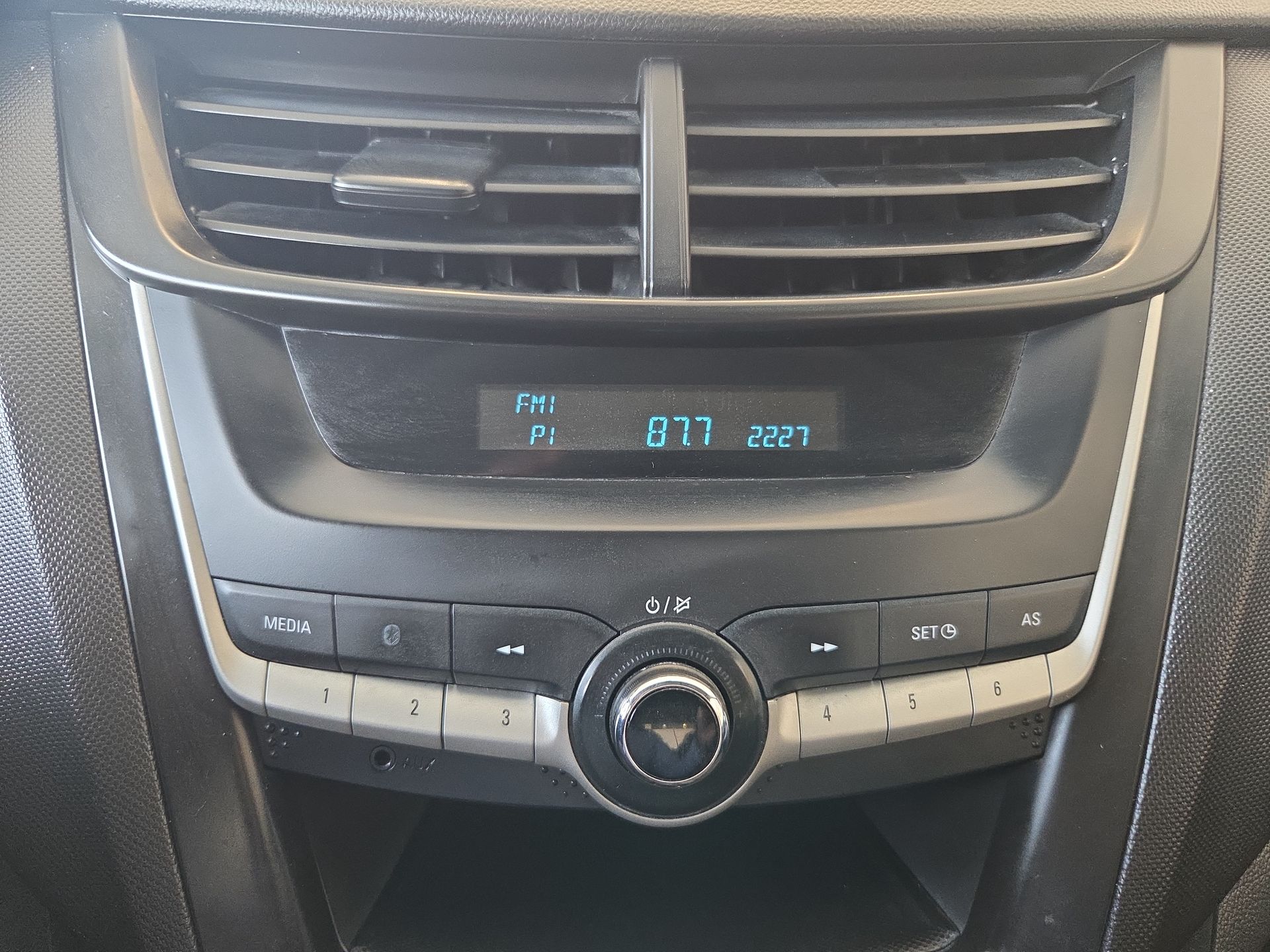 2023 Chevrolet Aveo 1.5 Ls Mt