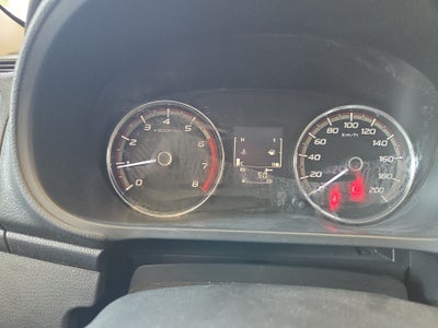 2021 Mitsubishi L200 2.4 Glx Cabina Doble 4x2 Mt