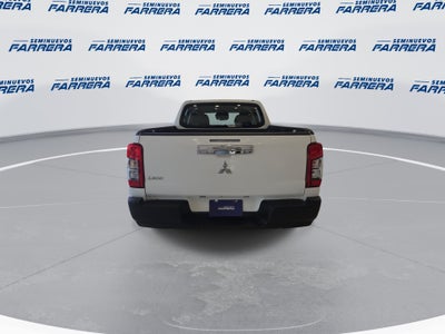 2022 Mitsubishi L200 2.4 GLX 4x2 Mt