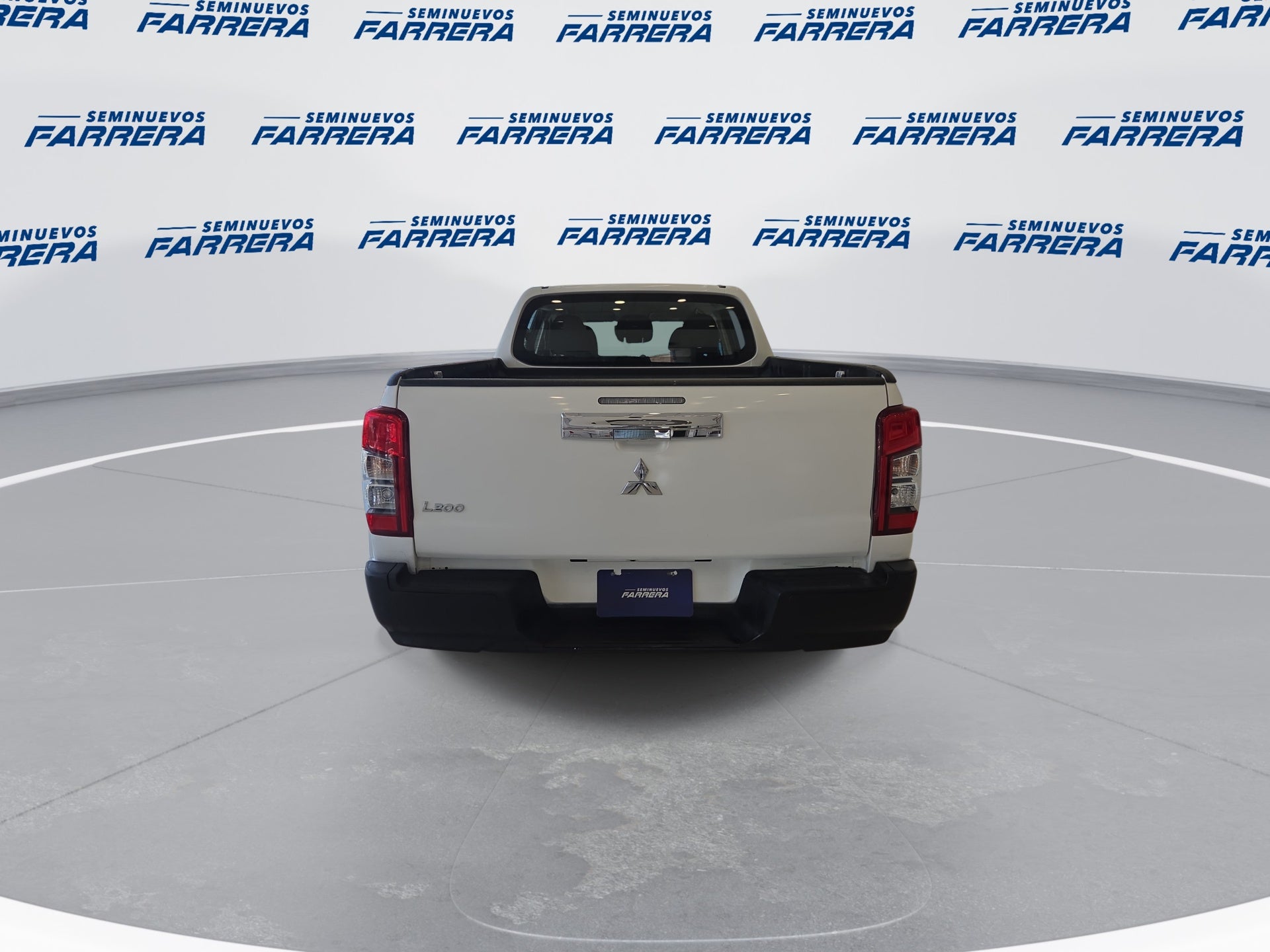 2022 Mitsubishi L200 2.4 GLX 4x2 Mt